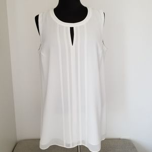 Cabi Sleeveless blouse